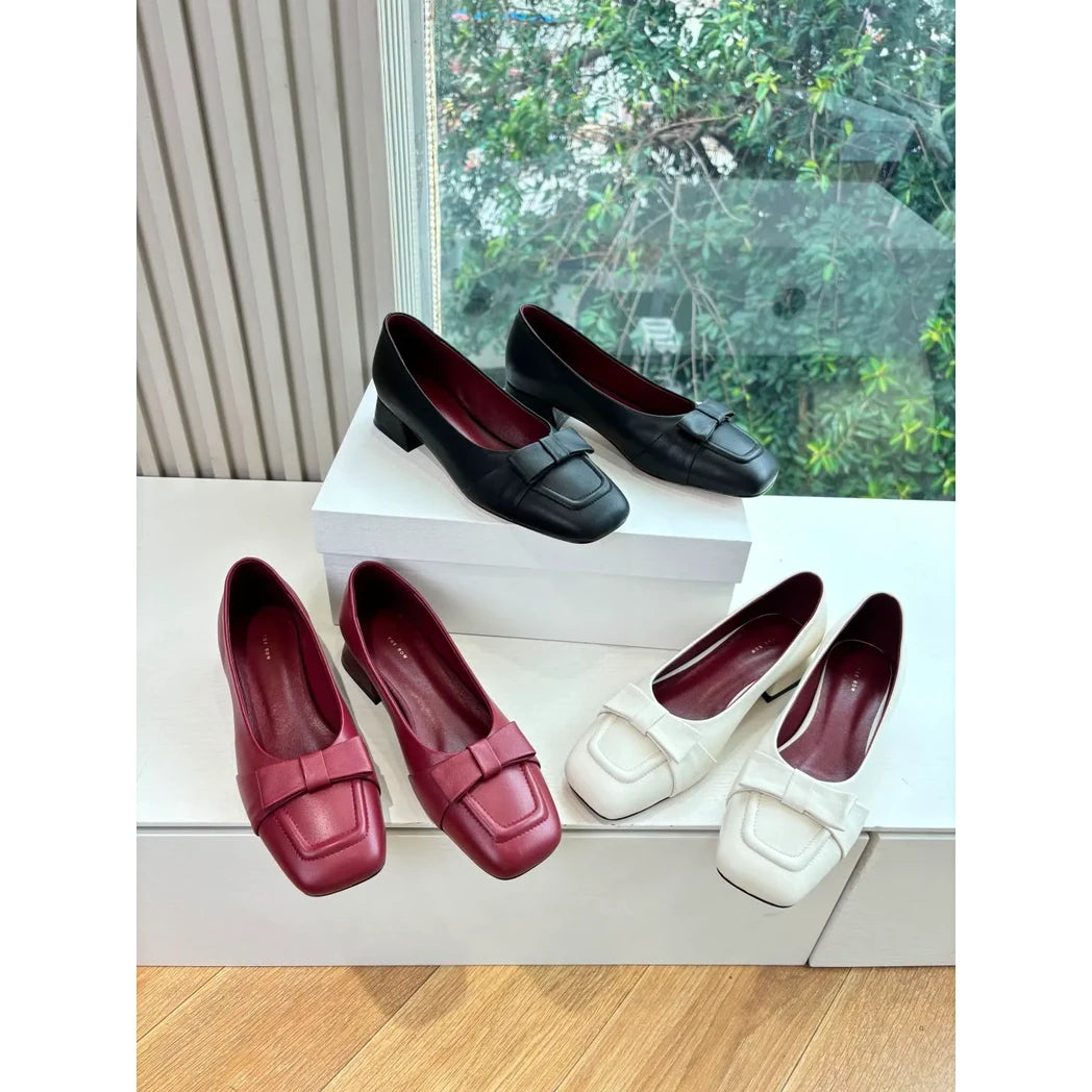 Bow-Detail Square-Toe Low Pumps — Black